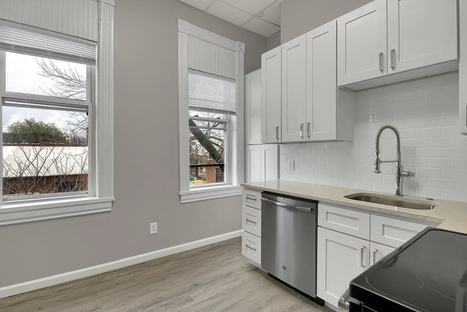 1301 Shenandoah Ave — Photo 4
