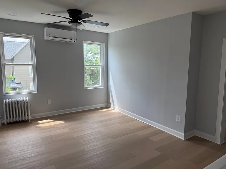 618 Chestnut Hill Ave — Photo 50