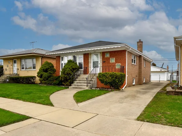 375 Calhoun Ave, Calumet City, IL 60409