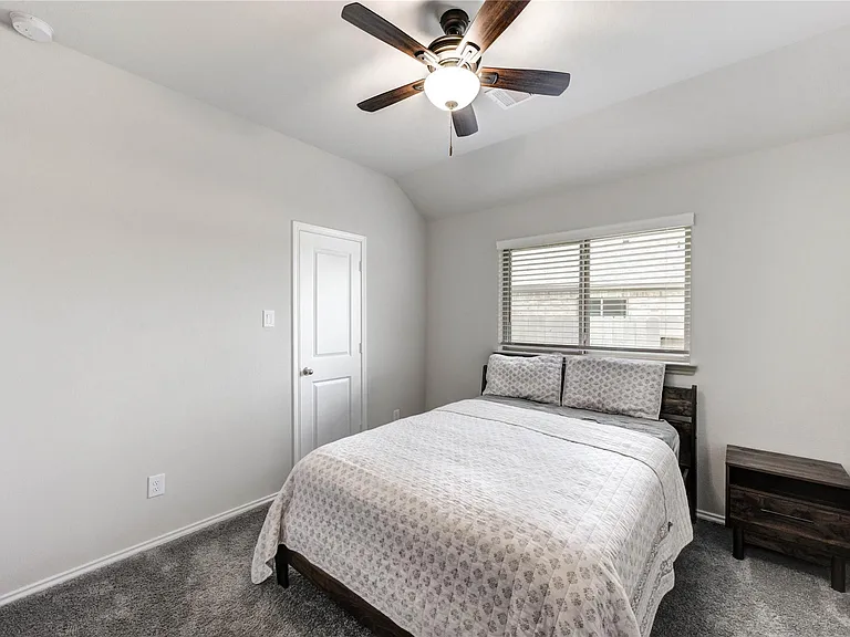 4806 Cedar Butte Ln — Photo 13