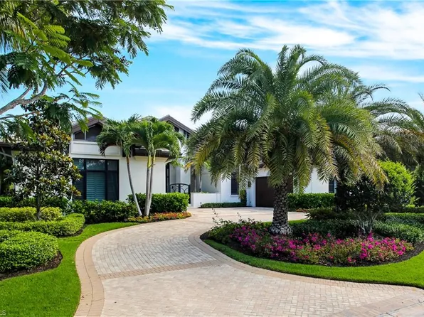 595 Regatta RD, NAPLES, FL 34103