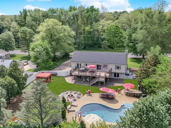 390 Iron Bridge Road, Freehold, NJ 07728