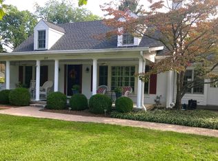 209 N Chadwick Rd, Louisville, KY 40223