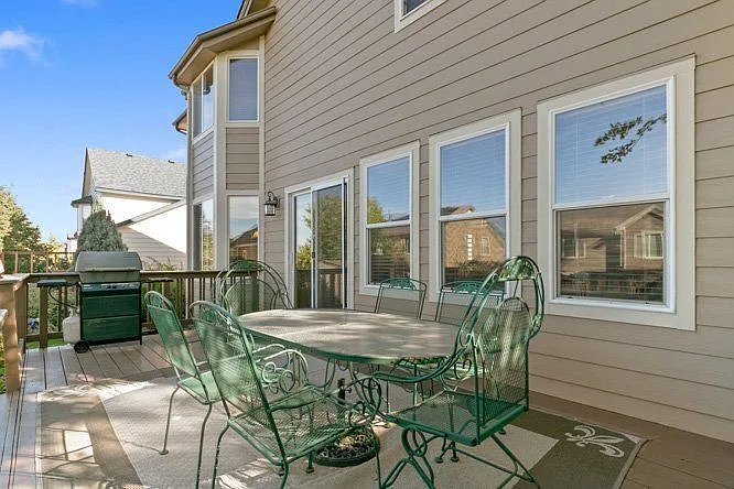 829 Sparrow Hawk Dr — Photo 33