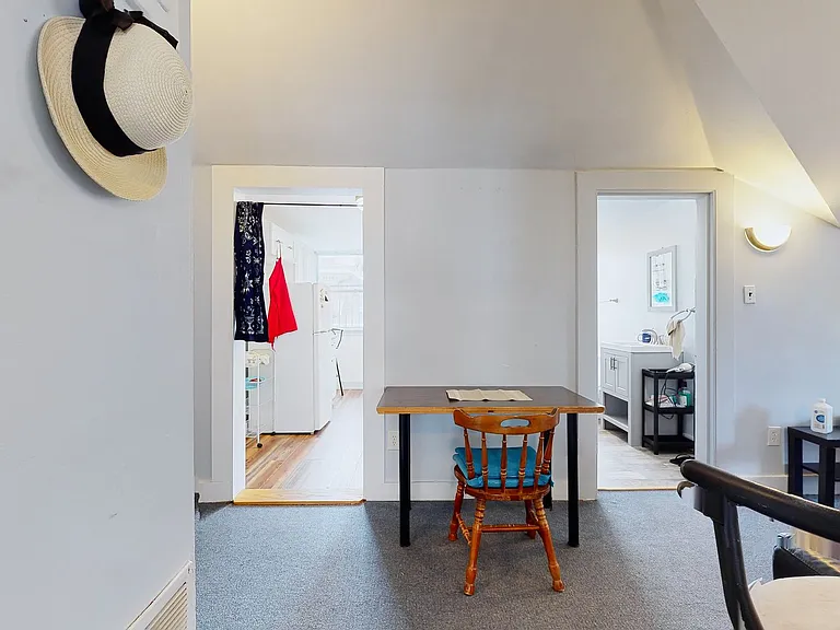 38 Trumbull St — Photo 24