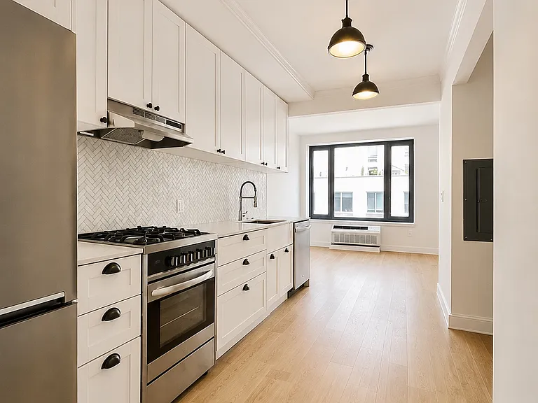 409 Eastern Pkwy #712 — Photo 3