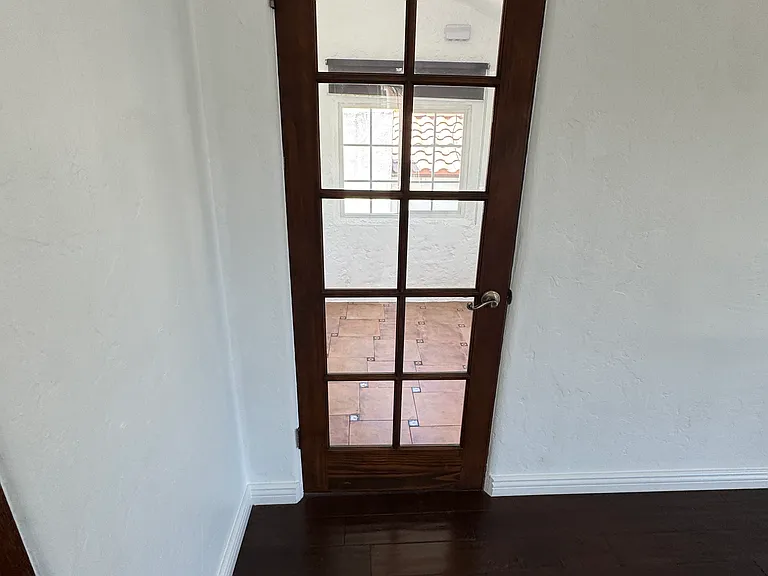1609 Ellsmere Ave — Photo 25