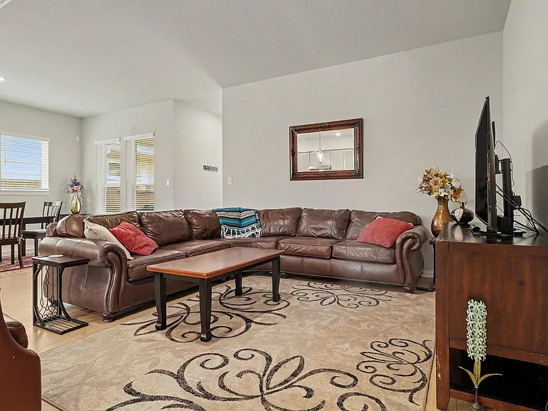 11910 Rice View Dr — Photo 8