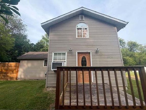 2nd image of 3920 Clinton Rd