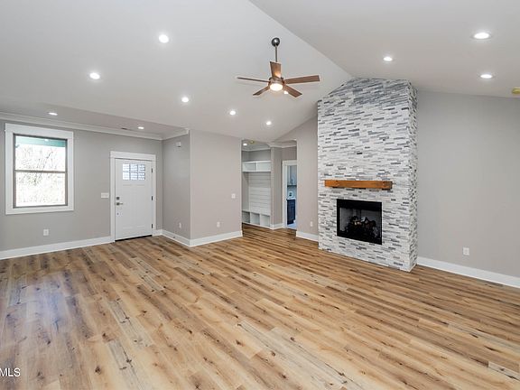 3rd image of 204 Ogana Ln Lot 9