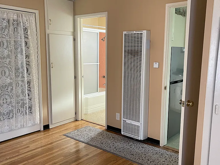 1431 N Allen Ave — Photo 16