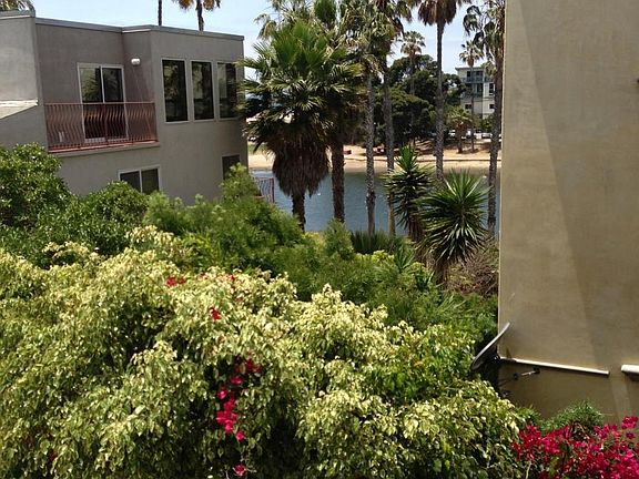 3rd image of 6536 1/2 Vista Del Mar Ave
