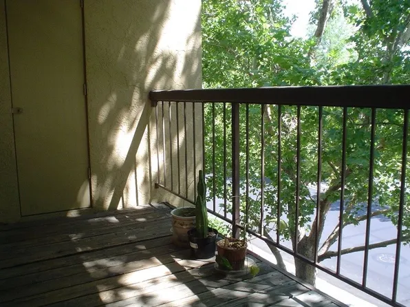 2450 Lymbery St APT 328, Reno, NV 89509