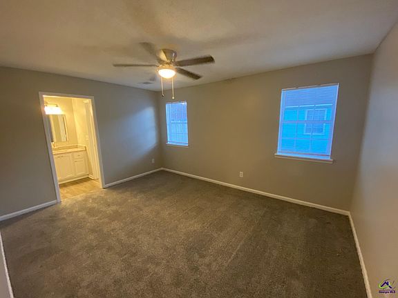 4th image of 132 Kensington Cir
