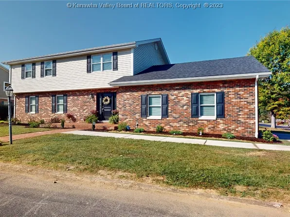 1 Stratford Way, Huntington, WV 25705