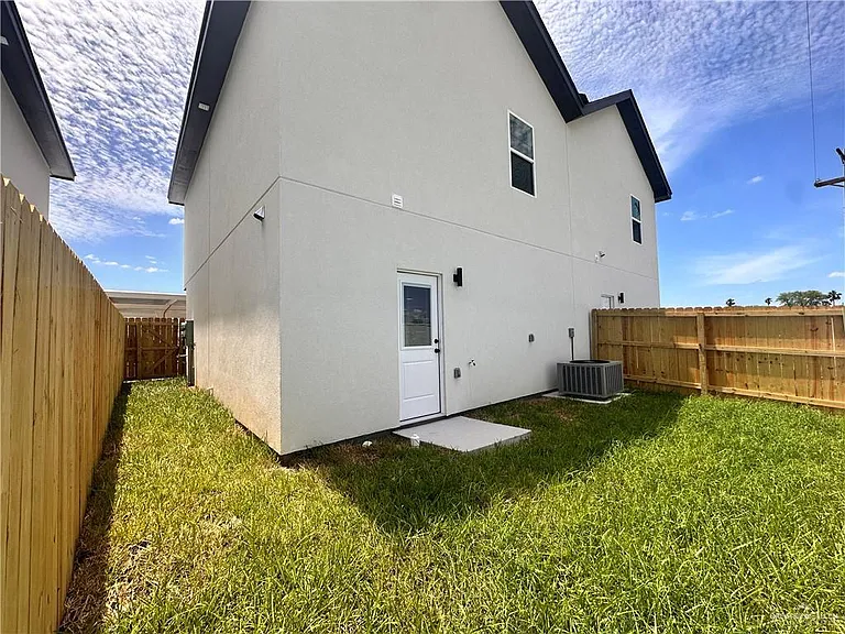 3210 Joann Ave #3 — Photo 18