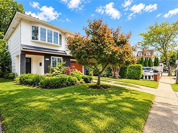 4th image of 11 Cottage Ave