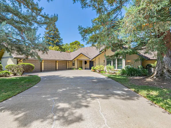 27298 E El Macero Dr, El Macero, CA 95618