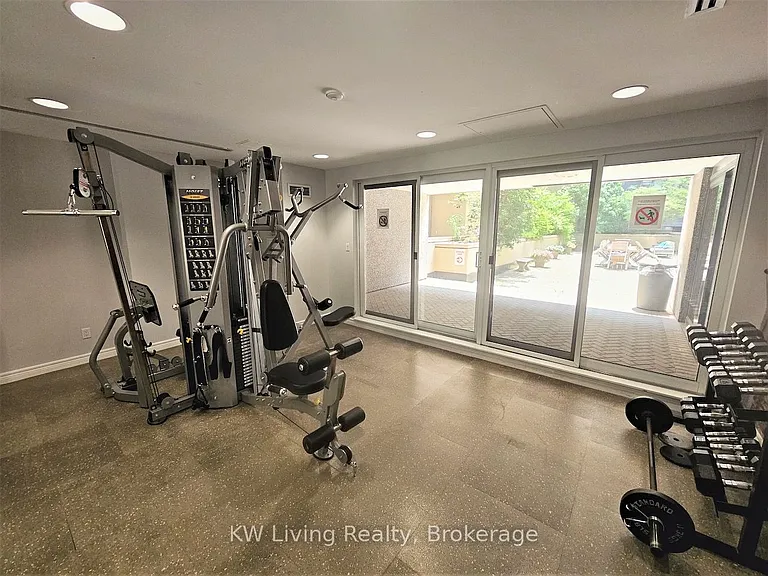 55 Bloor St E #1207 — Photo 10