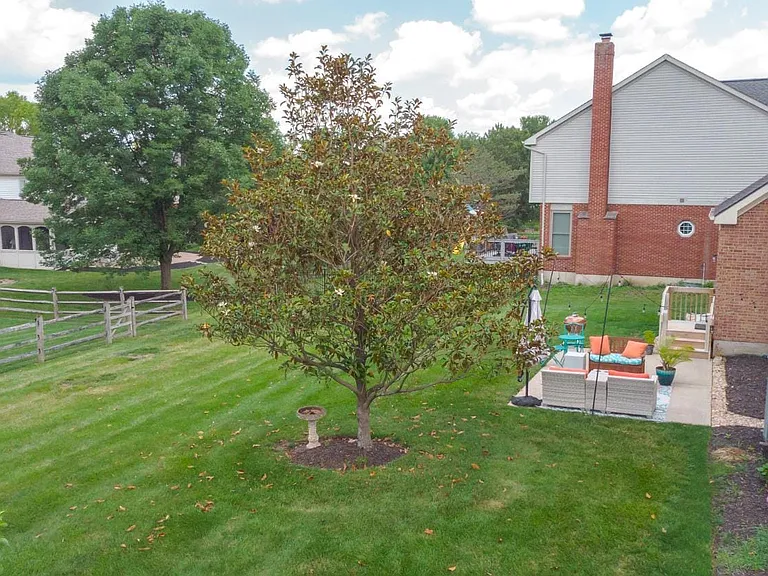 4646 Lakeridge Ct — Photo 43