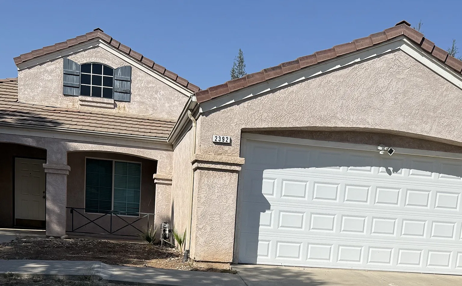 4 bed, 1338 sqft, $2,500 — Photo 1