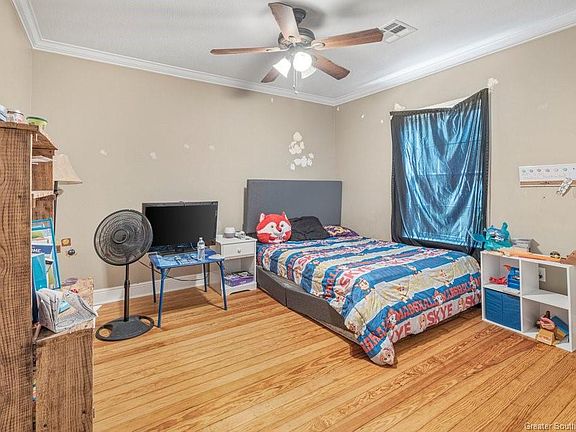 5th image of 606 N Morton St