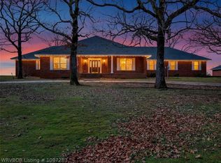 42267 Timber Ridge Rd, Howe, OK 74940