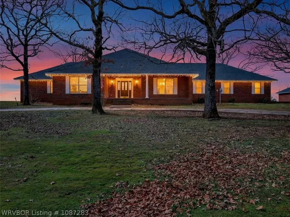 42267 Timber Ridge Rd, Howe, OK 74940