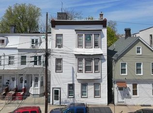 222 N 2nd St FLOOR 3, Harrison, NJ 07029