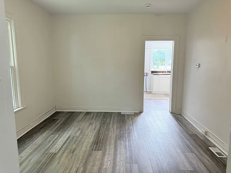 1200 Sheldon St — Photo 5