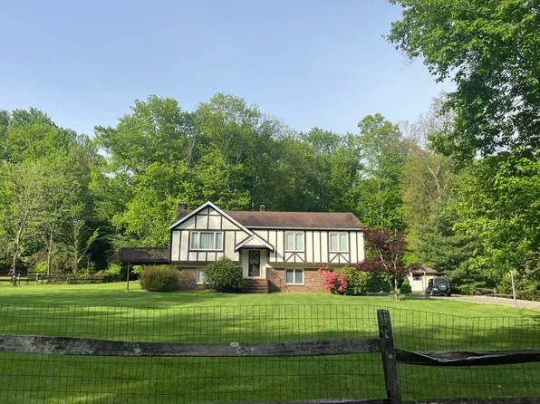 230 Carlton Rd, Millington, NJ 07946