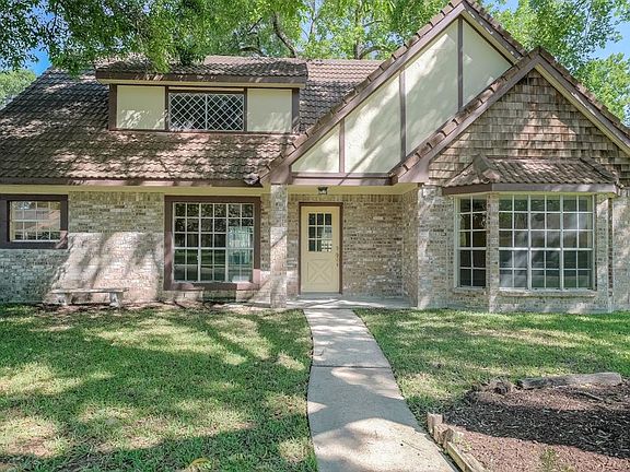 2nd image of 3611 Brook Shadow Dr