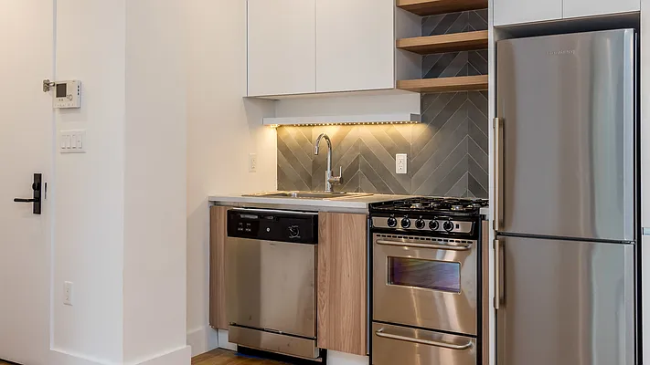 Rented by Nooklyn NYC LLC | media 2