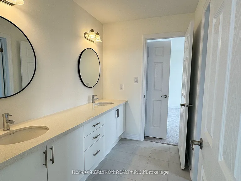 2 Ed Ewert Ave — Photo 17