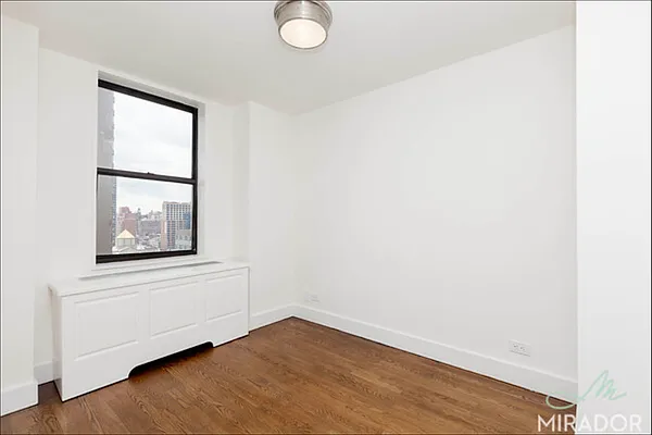 Rented by Mirador Real Estate | media 11