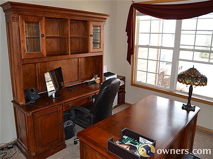Optional office/ formal dining room