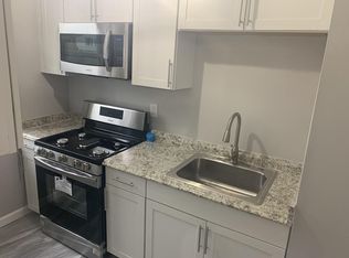 108 E Pleasant St #1, Lawrence, MA 01841