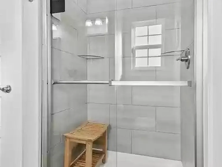 Come live in this brand new duplex in the heart of NWA — Photo 17