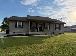 155 Nest Egg Rd, Mount Sterling, KY 40353