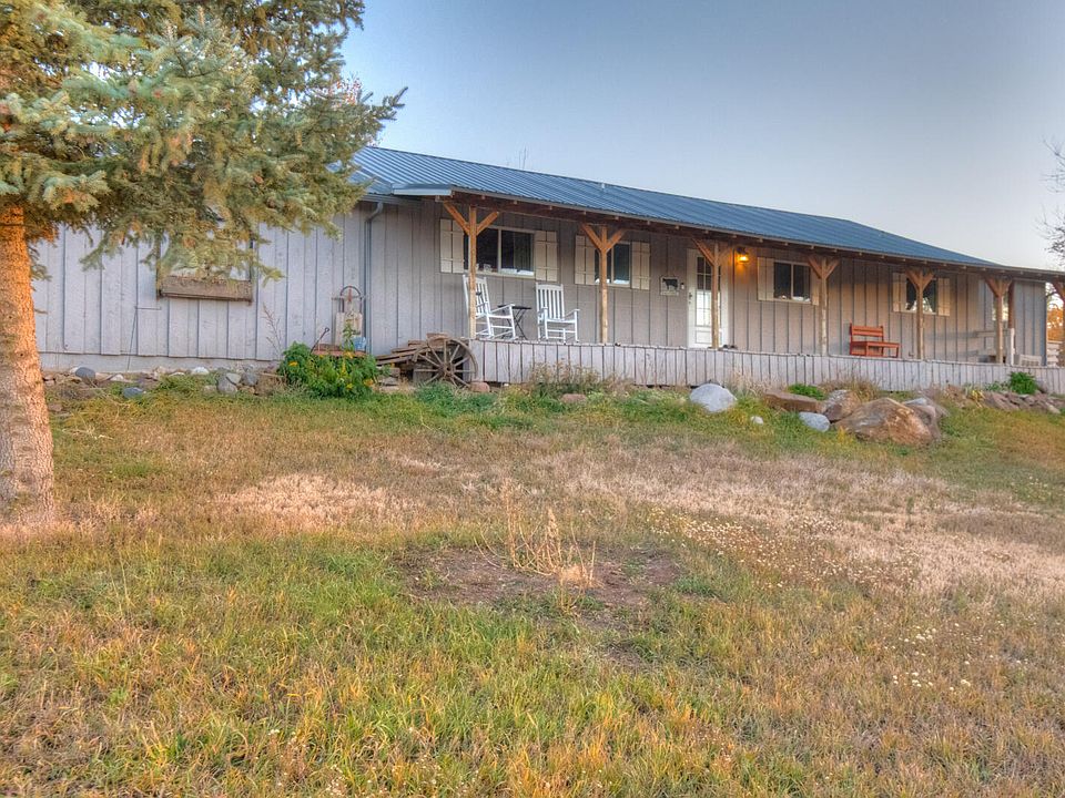 1st image of 129 Cuchara Ave E