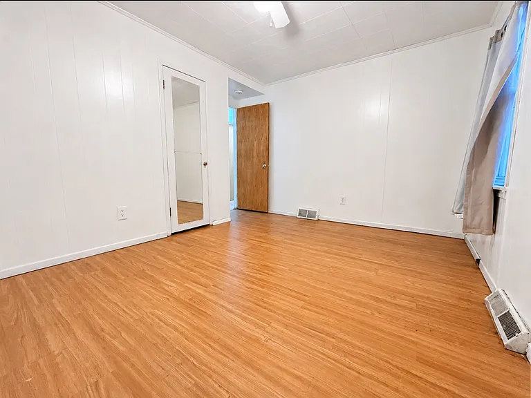 9297 Hartwell St — Photo 15