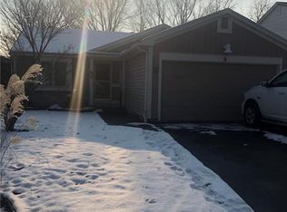 9 Hickory Manor Dr, Rochester, NY 14606