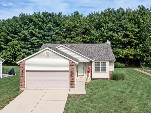 4666 Burkeshire Dr, Columbus, OH 43232