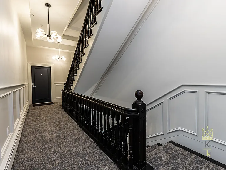 85 Regent St #6 — Photo 9