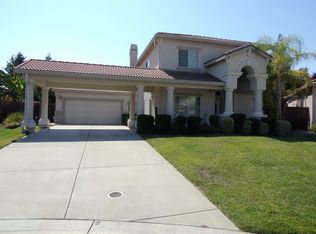 26 Molly Ct, Roseville, CA
