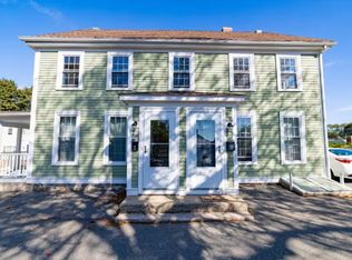 12 Maple St #2, Marblehead, MA 01945