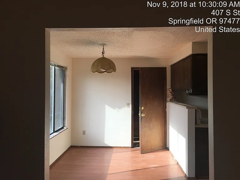 407 S St — Photo 4