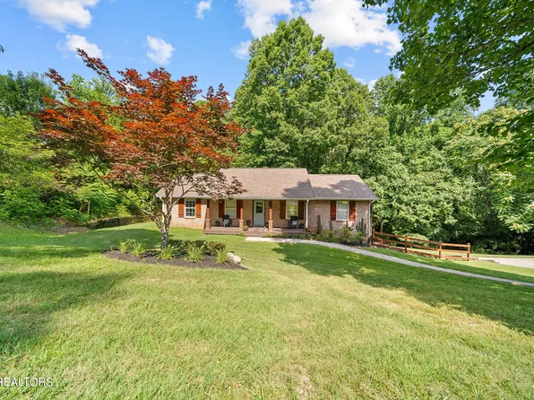 714 Oak View Ct, Seymour, TN 37865