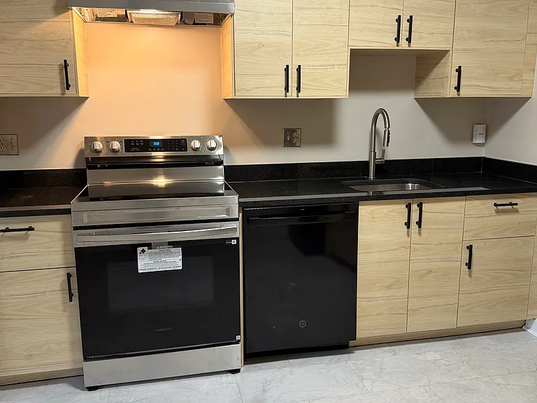11315 Commonwealth Dr #104 — Photo 12