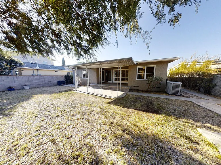 6165 Mary Lane Dr — Photo 3